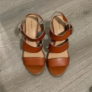 Old Navy Women's Brown Strappy Sandals
